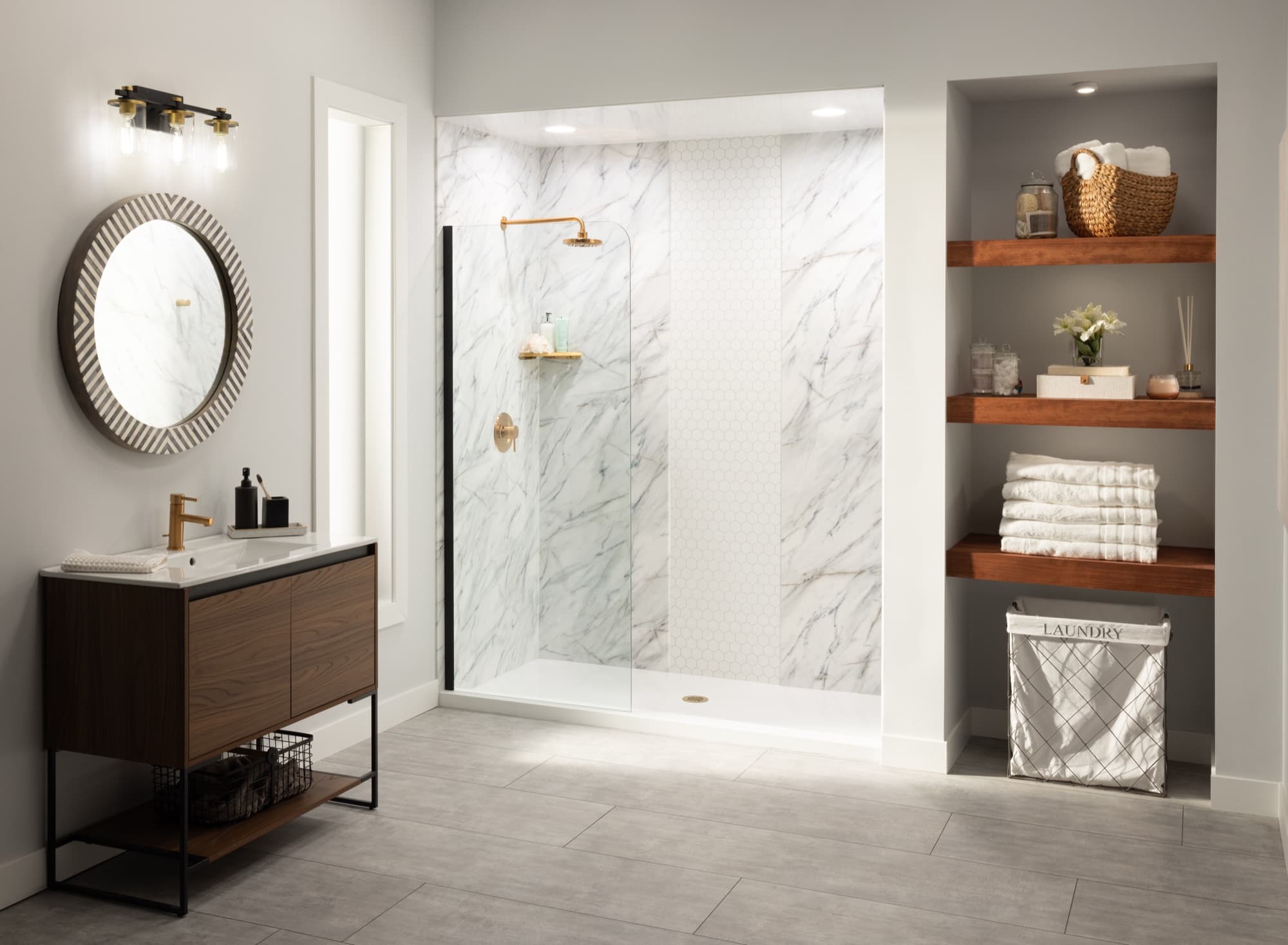 Bath Planet marble shower with gold rainfall head